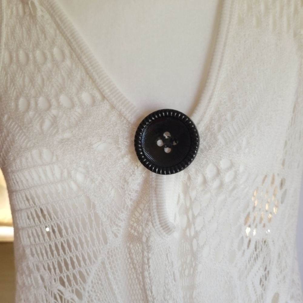 Lily by Firmiana lace tank size small - Picture 3 of 8